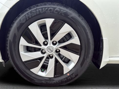 Certified 2025 Nissan Altima 2.5 S FWD image 33