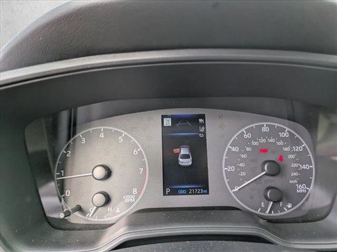 Certified 2025 Toyota Corolla LE image 11