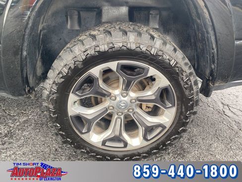 Used 2020 RAM 1500 Limited w/ Body Color Bumper Group image 9