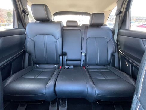 Used 2025 MAZDA CX-90 3.3 Turbo w/ Preferred Package image 39