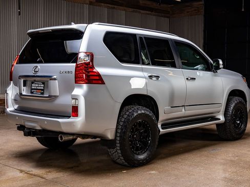 Used 2013 Lexus GX 460 image 10