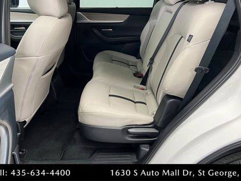 Certified 2025 MAZDA CX-70 Plug-In Hybrid w/ Premium Pkg image 21