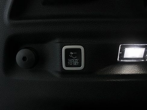 New 2025 Jeep Grand Cherokee L Limited image 22