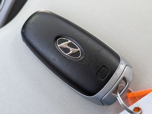 Used 2023 Hyundai Sonata SEL image 20