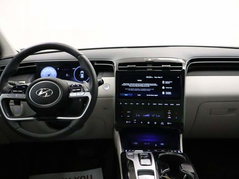 Used 2024 Hyundai Tucson Limited FWD image 5