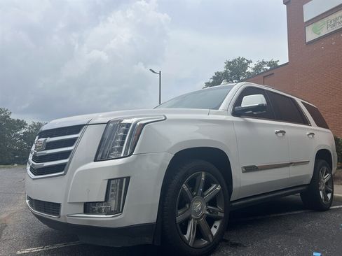 Used 2016 Cadillac Escalade Premium AWD/4WD image 1