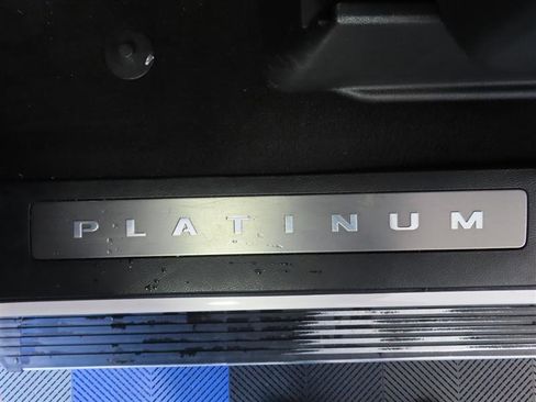 Used 2019 Ford F450 Platinum w/ Platinum Ultimate Package image 19