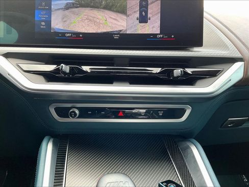 Used 2023 BMW XM AWD/4WD image 15