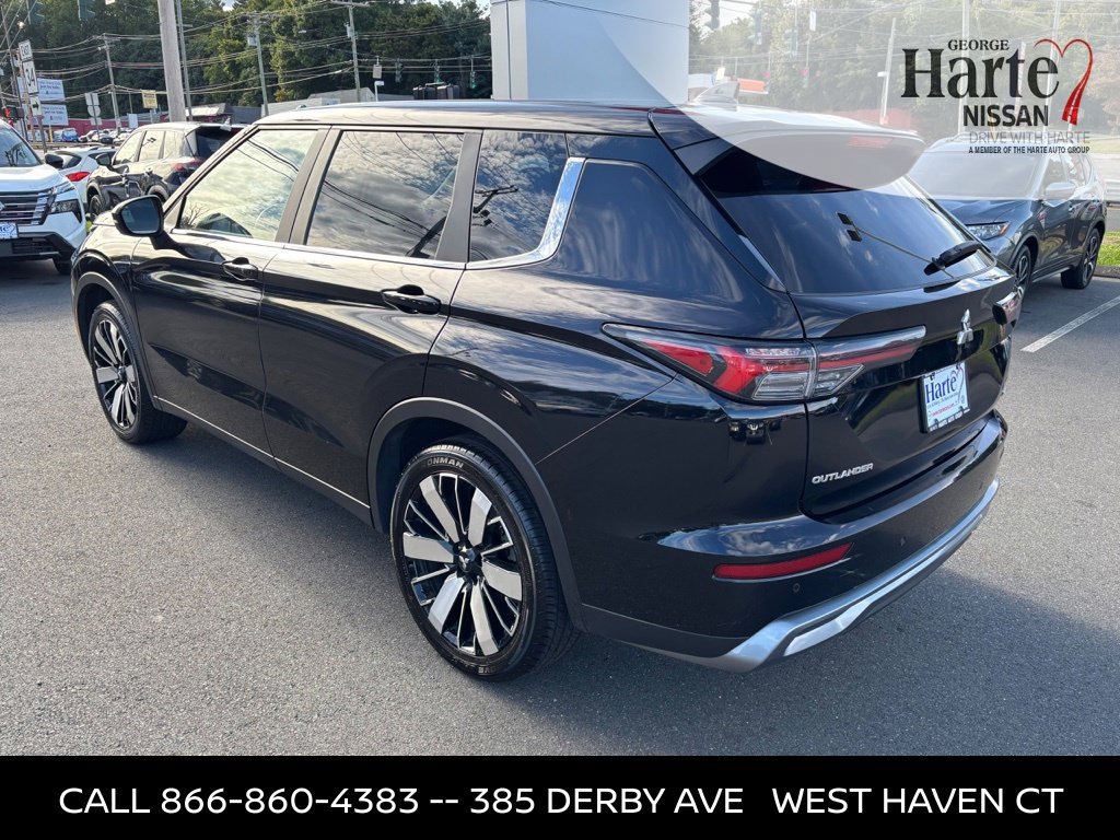 Used 2025 Mitsubishi Outlander SE AWD/4WD image 7