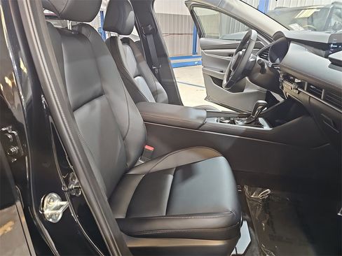 New 2026 MAZDA MAZDA3 2.5 S Sedan w/ Preferred Pkg image 10