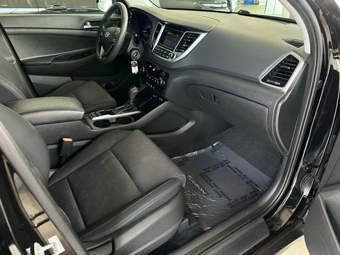Used 2016 Hyundai Tucson SE FWD image 17