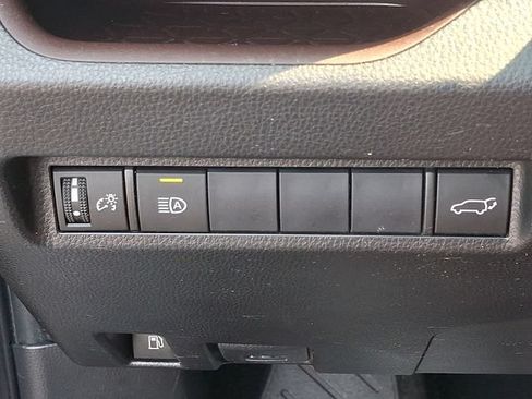 Used 2019 Toyota RAV4 Limited w/ Carpet Mat Package AWD/4WD image 27