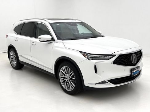 Used 2023 Acura MDX SH-AWD w/ Advance Package image 2