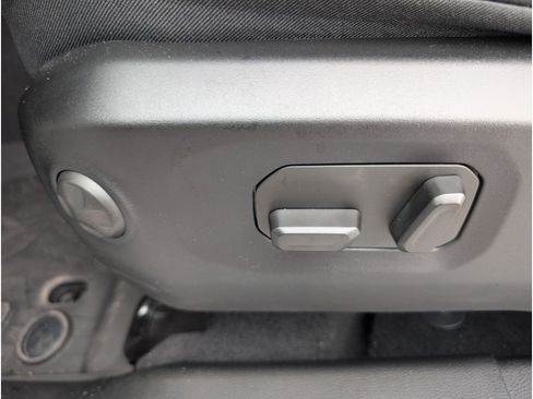 New 2025 Jeep Wrangler Sahara image 12