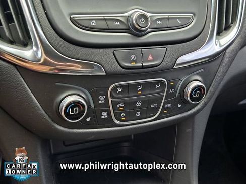 Used 2024 Chevrolet Equinox LT w/ LPO, Floor Liner Package FWD image 23