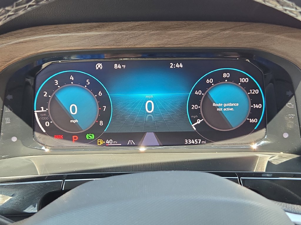 Used 2025 Volkswagen Atlas SE FWD image 24