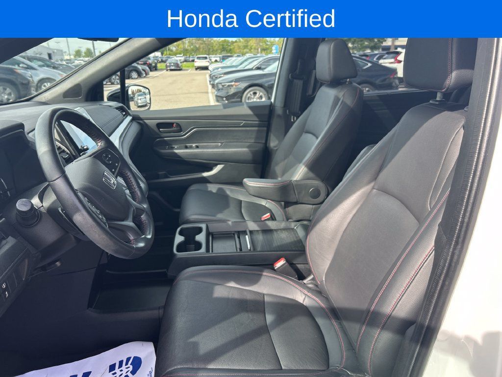 Certified 2024 Honda Odyssey Sport image 19