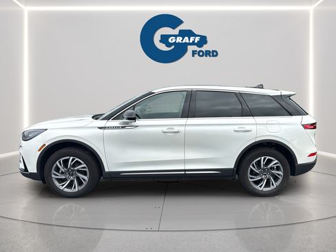 Used 2023 Lincoln Corsair AWD w/ Equipment Group 101A image 11