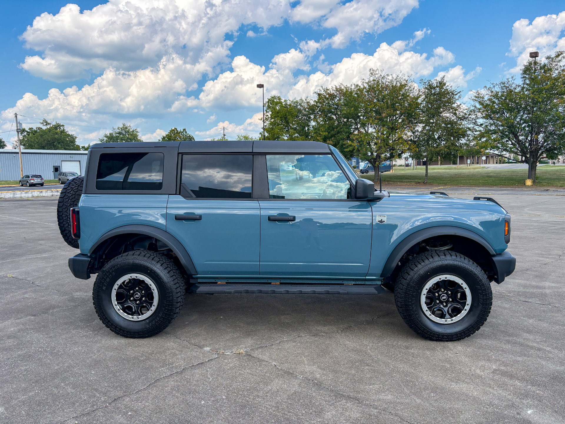 Used 2022 Ford Bronco Big Bend w/ Sasquatch Package AWD/4WD image 13