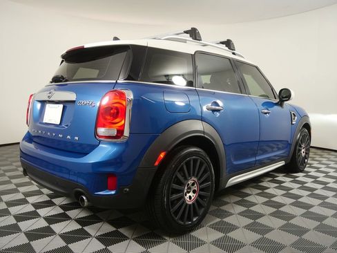 Used 2019 MINI Cooper Countryman S w/ Premium Package image 3