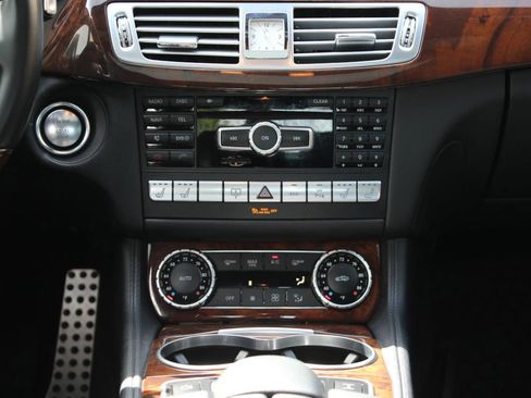 Used 2014 Mercedes-Benz CLS 550 4MATIC image 22