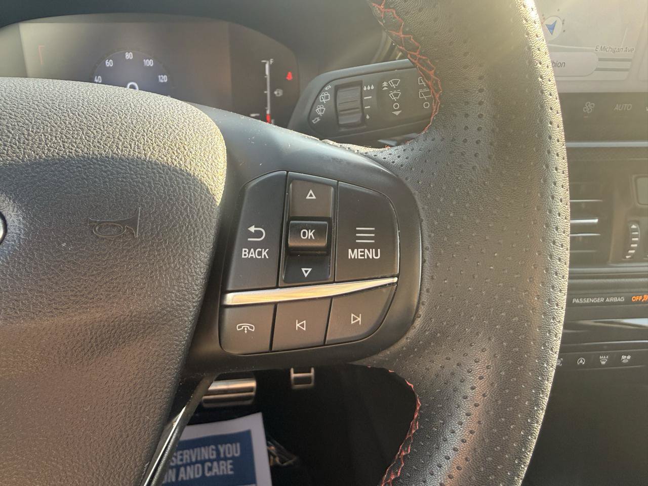 Used 2024 Ford Escape ST-Line w/ Tech Pack #1 AWD/4WD image 18