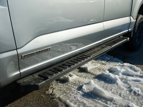 New 2025 Ford F150 Lariat w/ Equipment Group 501A Mid image 34