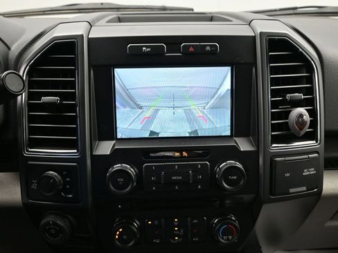 Used 2018 Ford F150 XLT w/ Equipment Group 302A Luxury image 17