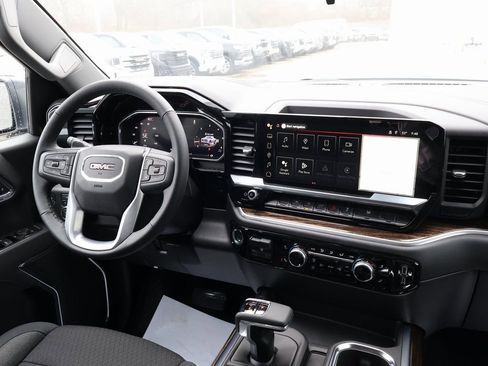 New 2026 GMC Sierra 1500 Elevation w/ LPO, Elevation Black Package image 29