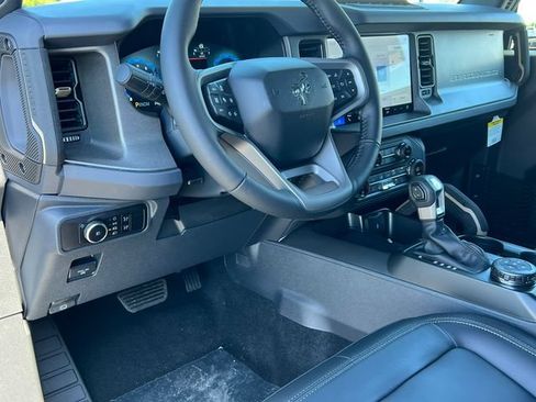 New 2026 Ford Bronco Badlands AWD/4WD image 15