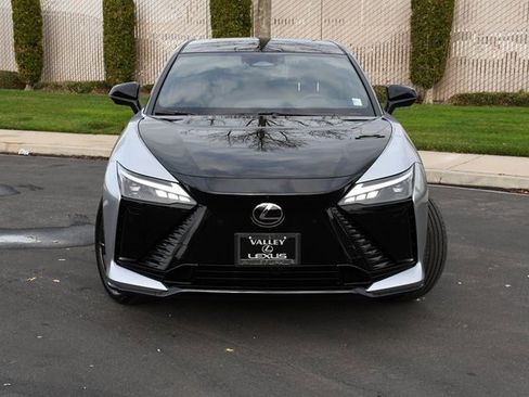 New 2026 Lexus RZ 450e AWD image 2