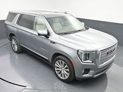 Used 2023 GMC Yukon Denali w/ Max Trailering Package image 35