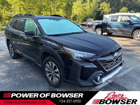 Used 2023 Subaru Outback Limited AWD/4WD image 3