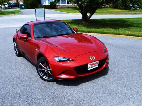 Used 2017 MAZDA MX-5 Miata RF Grand Touring image 18