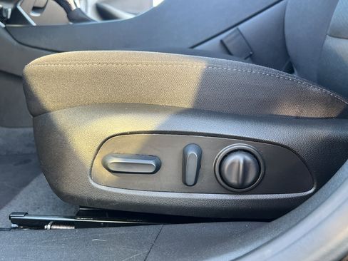 Used 2024 Chevrolet Malibu LT w/ Midnight Edition image 15