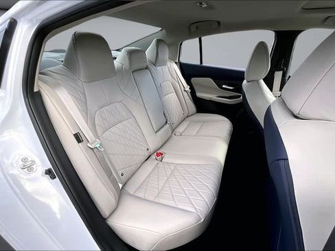New 2026 Nissan Sentra SL w/ Floor Mat Package image 10