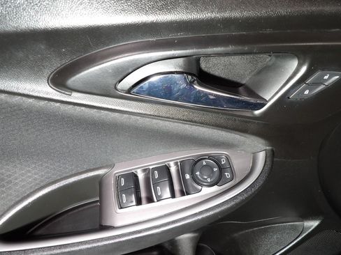 Used 2021 Chevrolet Malibu LS FWD image 8