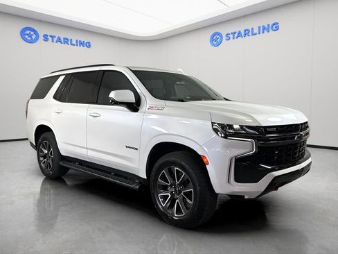 Used 2022 Chevrolet Tahoe Z71 w/ Luxury Package AWD/4WD image 13