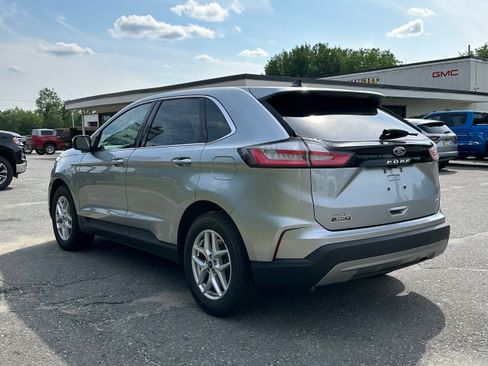 Used 2024 Ford Edge SEL AWD/4WD image 5