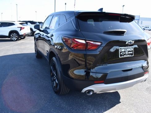 Used 2021 Chevrolet Blazer LT w/ LPO, Black Accent Package image 4