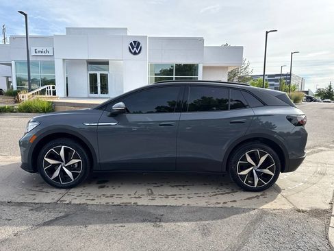 Used 2023 Volkswagen ID.4 Pro S AWD/4WD image 2