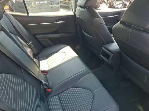 Used 2024 Toyota Camry SE w/ Convenience Package FWD image 15