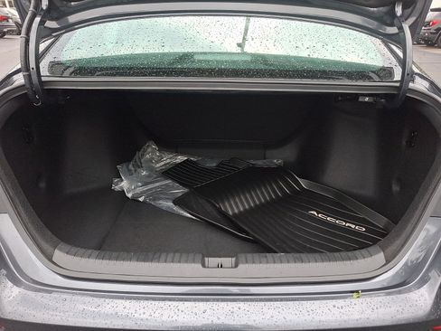 Certified 2025 Honda Accord LX image 30
