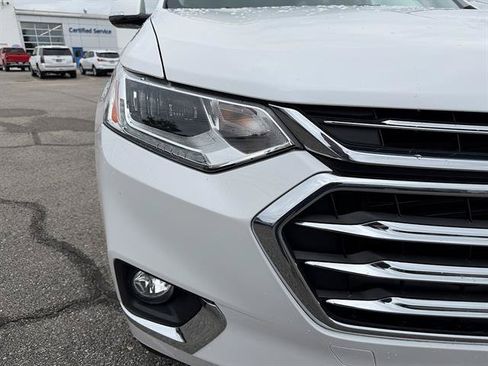 Used 2018 Chevrolet Traverse High Country AWD/4WD image 9