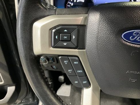 Used 2021 Ford F250 Lariat image 12