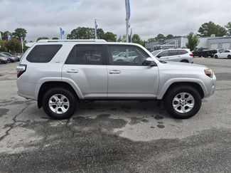 Used 2017 Toyota 4Runner SR5 RWD video 2