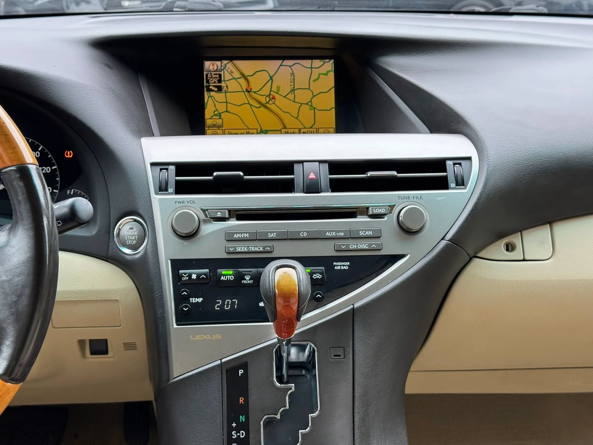 Used 2010 Lexus RX 350 AWD w/ Premium Pkg image 16