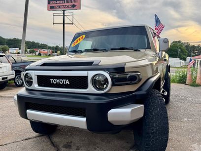 Used 2014 Toyota FJ Cruiser 2WD w/ Upgrade Package