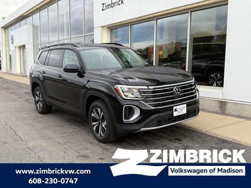 New 2026 Volkswagen Atlas SE image 1