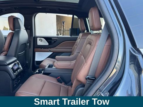 Used 2024 Lincoln Aviator Reserve w/ Equipment Group 201A image 29